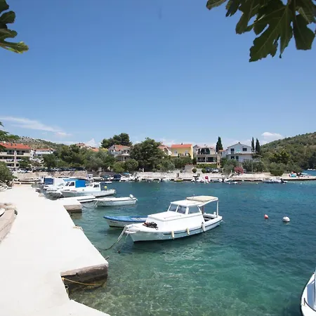 By The Sea Zaboric, Sibenik - 469 扎博里克